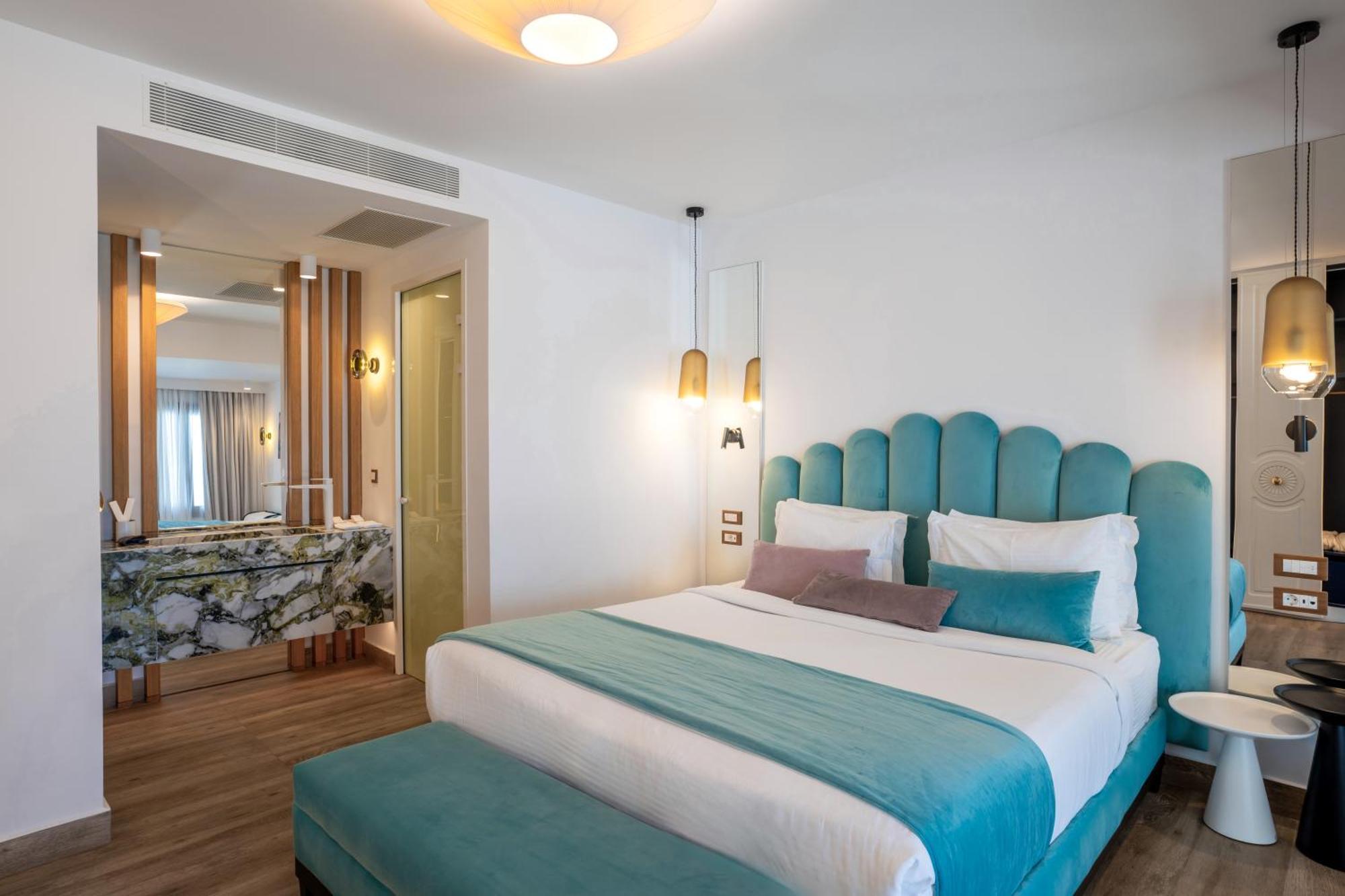 Cresanto Luxury 5* Imerovigli (Santorini)